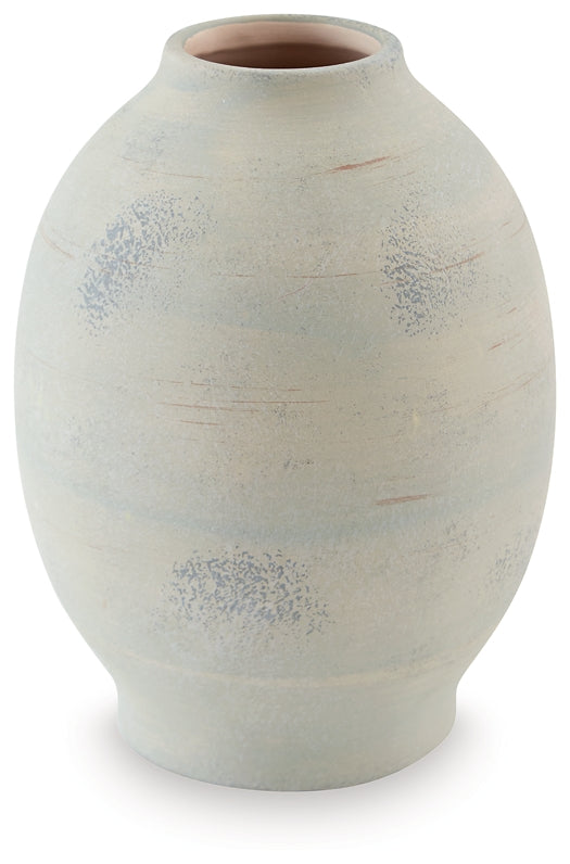 Clayson Vase