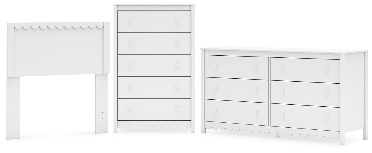 Hallityn Twin Panel Headboard with Dresser and Chest